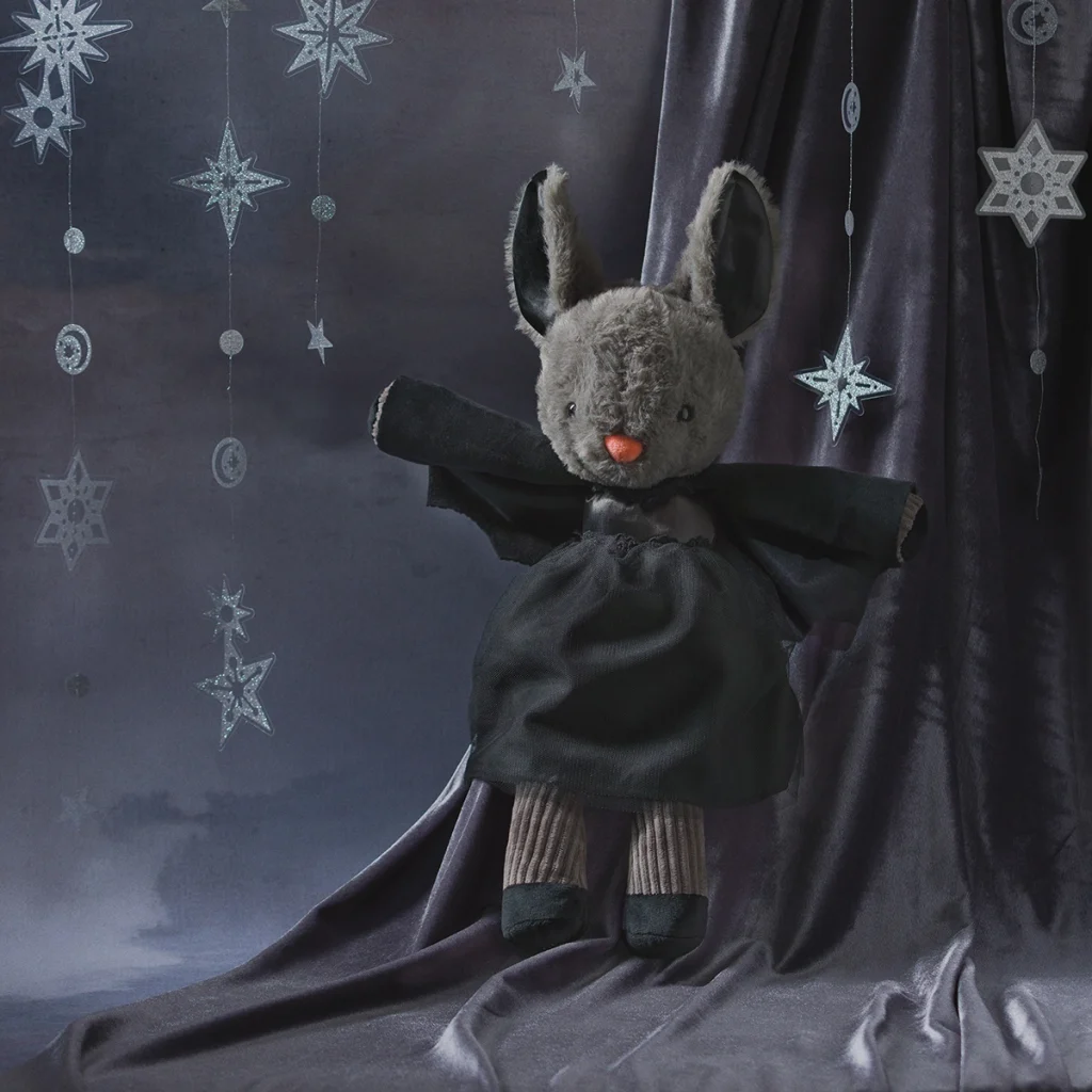1200x12002026septemberedithalloweenmidnightthebatbuddyra highres